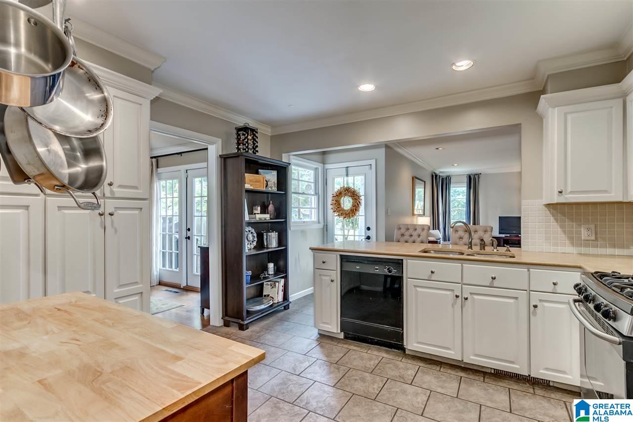 4204 MountainDale Road Birmingham, AL 35213 - Photo 12 of 27