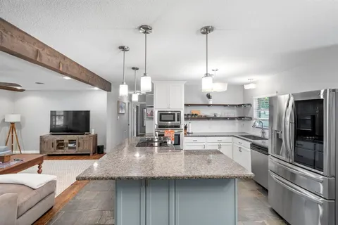 $345,000 | 7009 Willis Avenue, Fort Worth, TX 76116