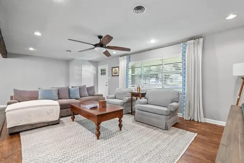 $345,000 | 7009 Willis Avenue, Fort Worth, TX 76116