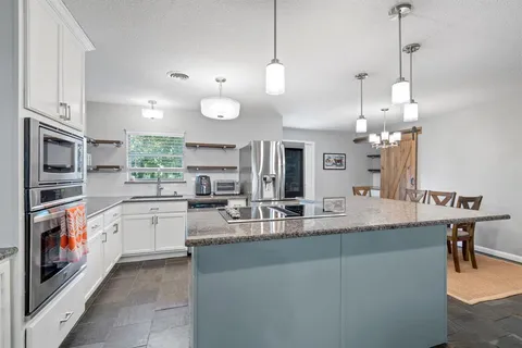 $345,000 | 7009 Willis Avenue, Fort Worth, TX 76116