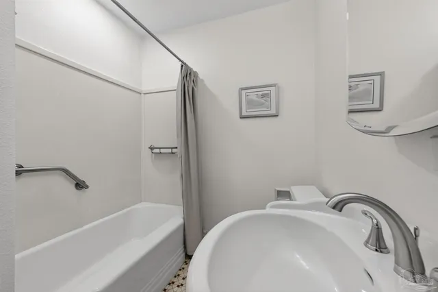 $449,000 | 1809 East Maxwell Street, Pensacola, FL 32503