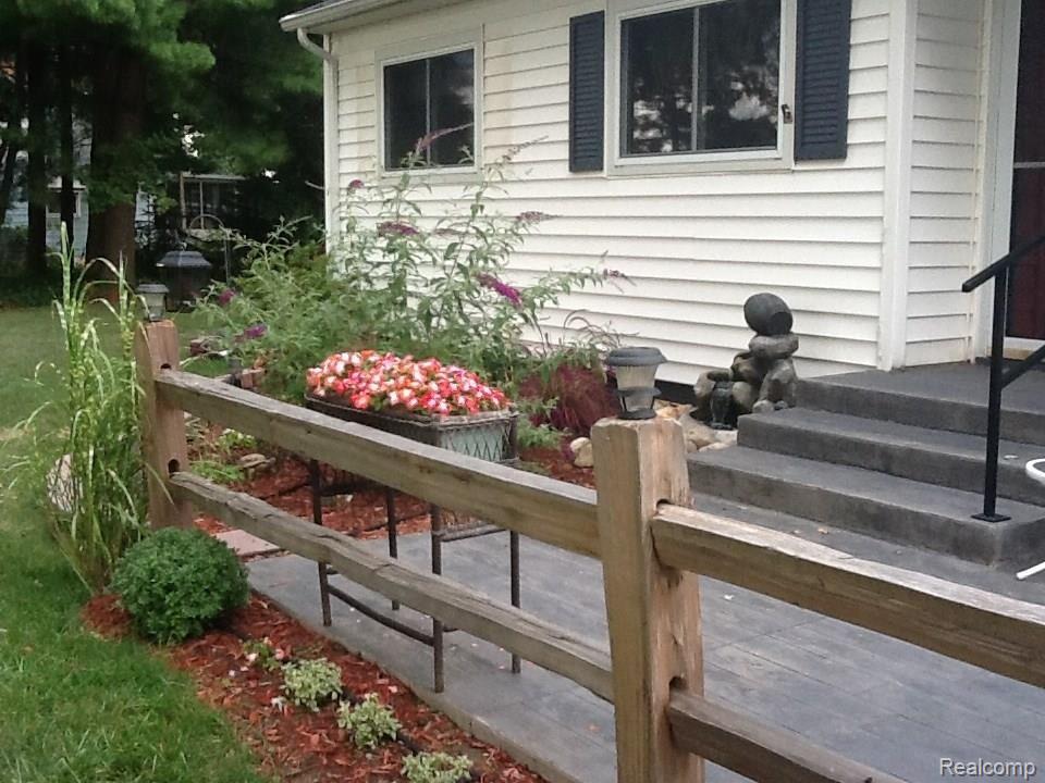 4997 Pardee Road East Webberville, MI 48892 - Photo 24 of 26