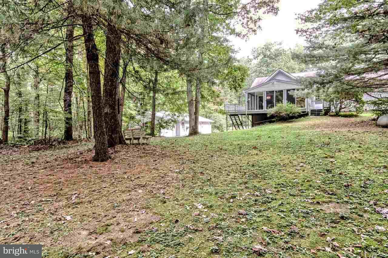 409 Pine Grove Road Gardners, PA 17324 - Photo 3 of 24 Gallery Image 3