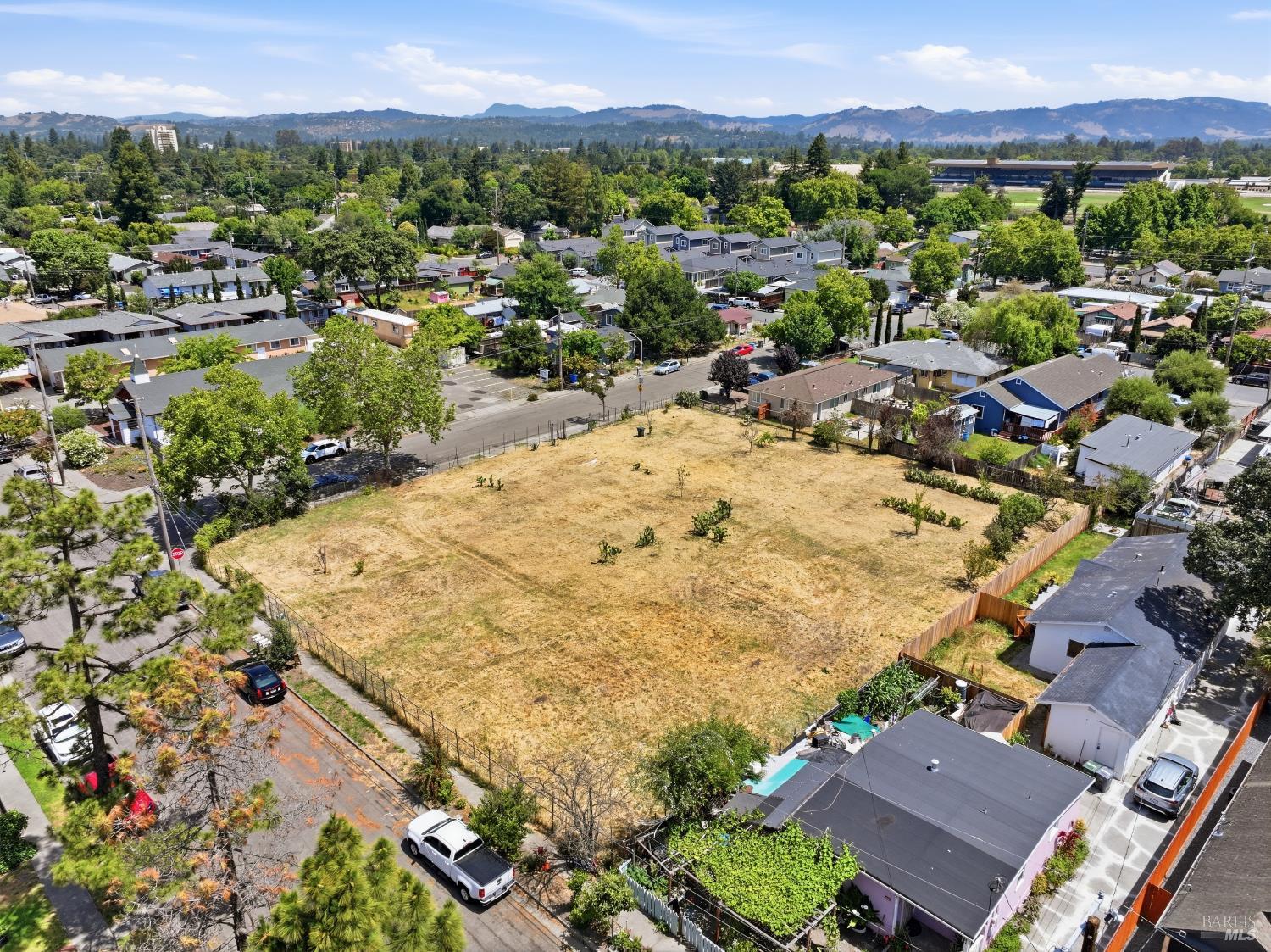 1306 Grand Avenue Santa Rosa, CA 95404 - Photo 1 of 19