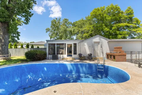 $525,000 | 2940 Fernbrook Lane, Nashville, TN 37214
