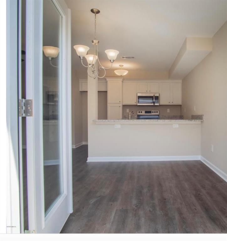 325 Pond View Road Macon, GA 31206 - Photo 12 of 17