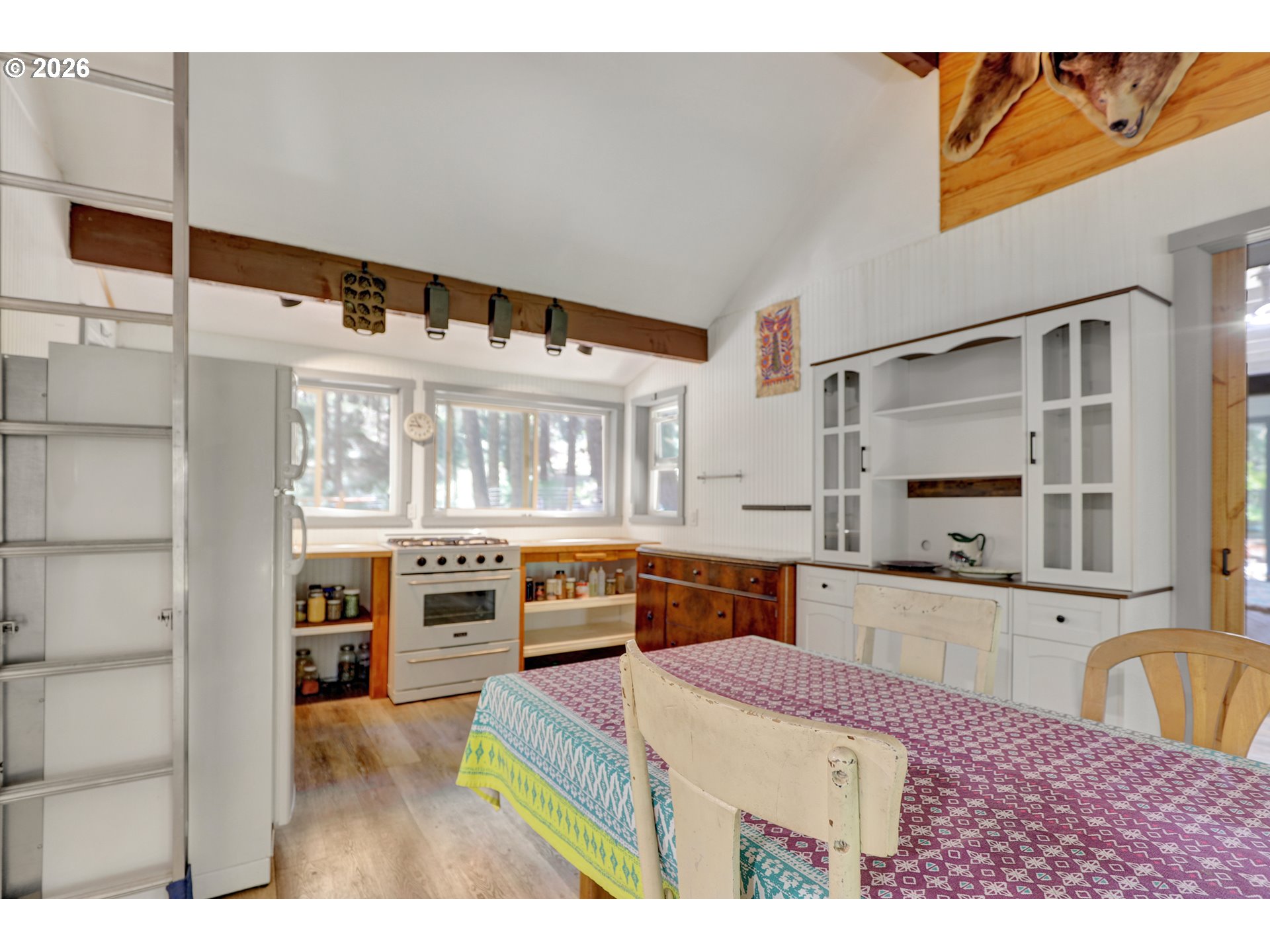 2520 Carroll Road Mosier, OR 97040 - Photo 42 of 47