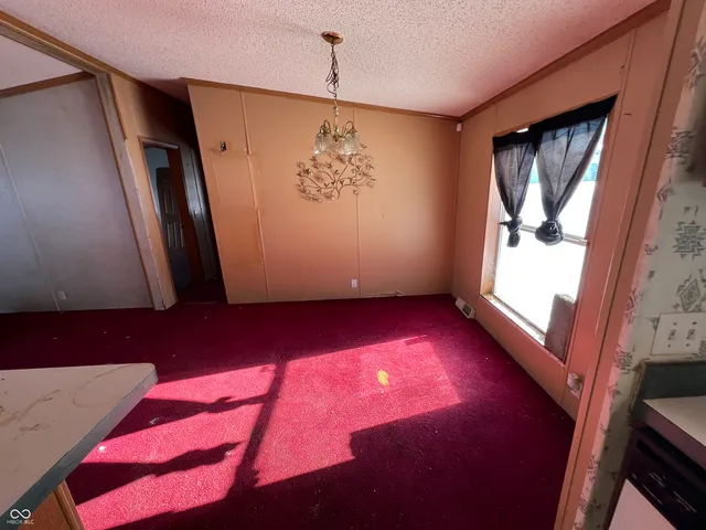 $1 | 225 East County Road 360 North, Anderson, IN 46012