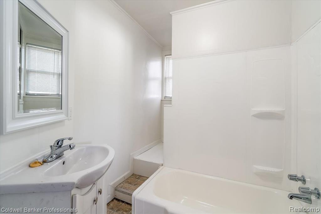 4510 South John Hix Road Wayne, MI 48184 - Photo 12 of 18 Gallery Image 12