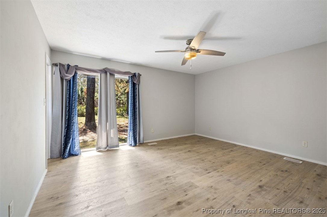 1819 Elliot Farm Road Fayetteville, NC 28311 - Photo 15 of 33 Gallery Image 15