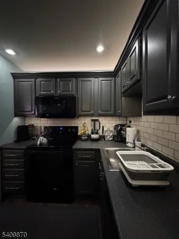 $295,000 | 28 Lincoln Avenue, Unit 28, Lake Hiawatha, NJ 07034