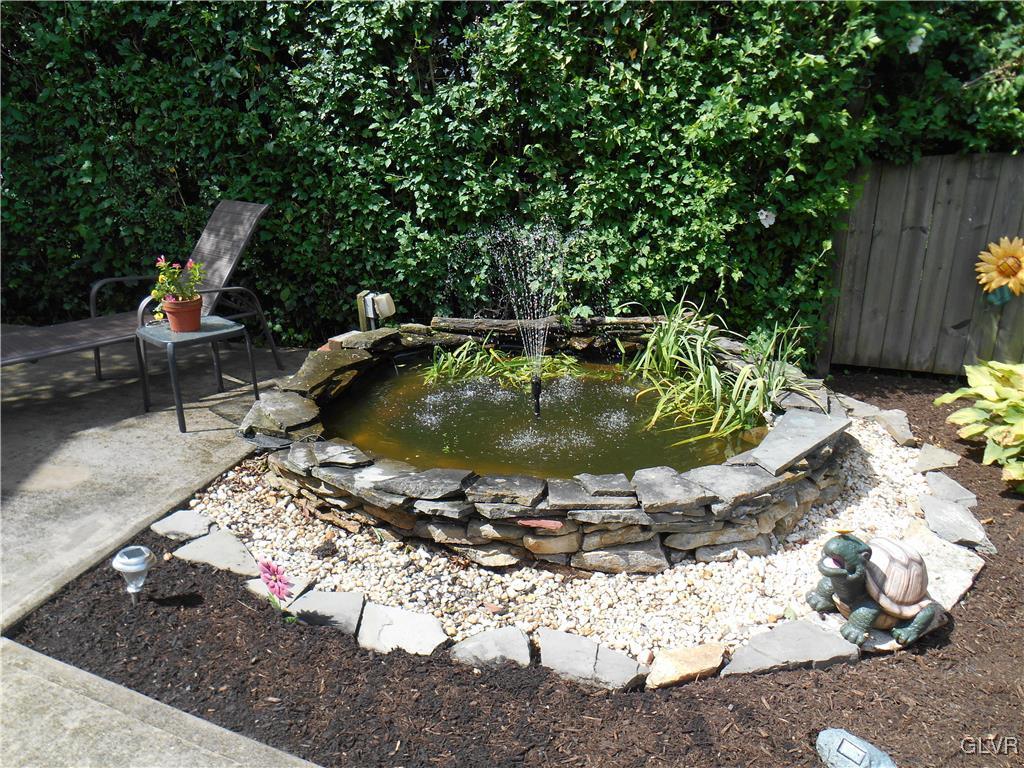 545 Ridge Street Emmaus, PA 18049 - Photo 10 of 46 Gallery Image 10