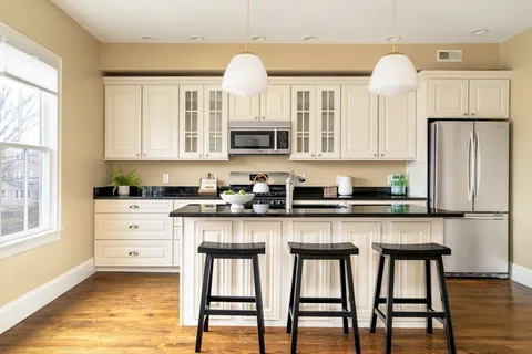 $815,000 | 291 Lamartine Street, Unit 2, Boston, MA 02130