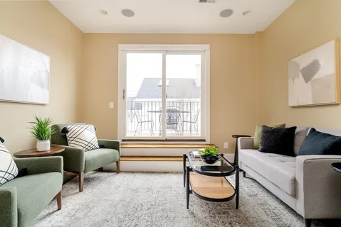 $815,000 | 291 Lamartine Street, Unit 2, Boston, MA 02130