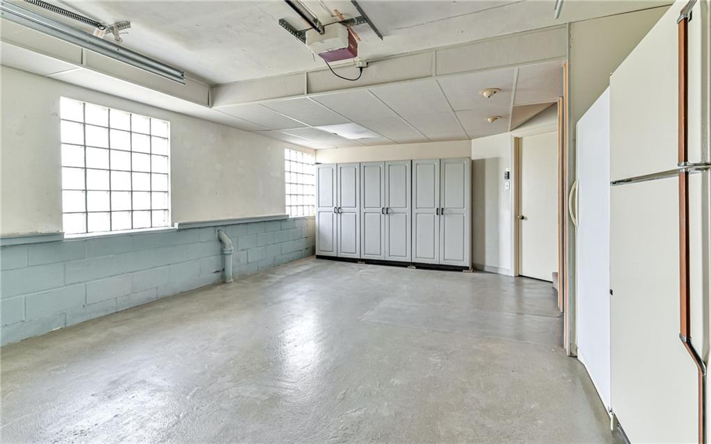 1130 Robinson Road Pittsburgh, PA 15237 - Photo 23 of 25 Gallery Image 23