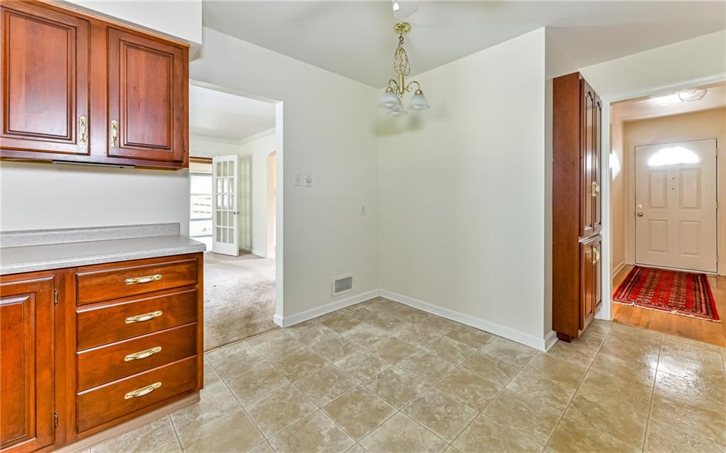 1130 Robinson Road Pittsburgh, PA 15237 - Photo 7 of 25 Gallery Image 7