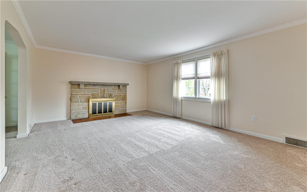 1130 Robinson Road Pittsburgh, PA 15237 - Photo 9 of 25 Gallery Image 9