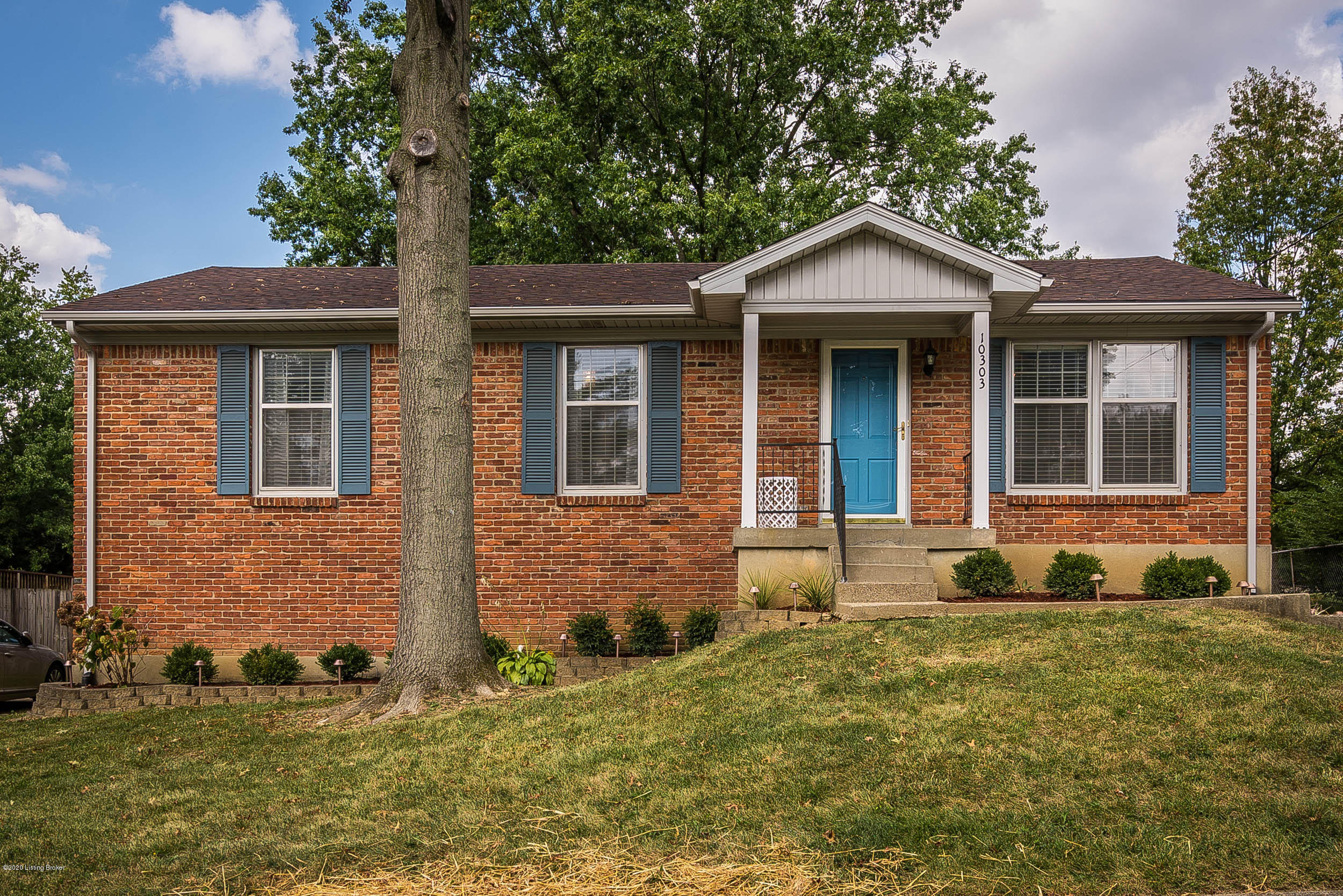 10303 St Rene Road Louisville, KY 40299 - Photo 1 of 40 10303 St Rene Rd-01