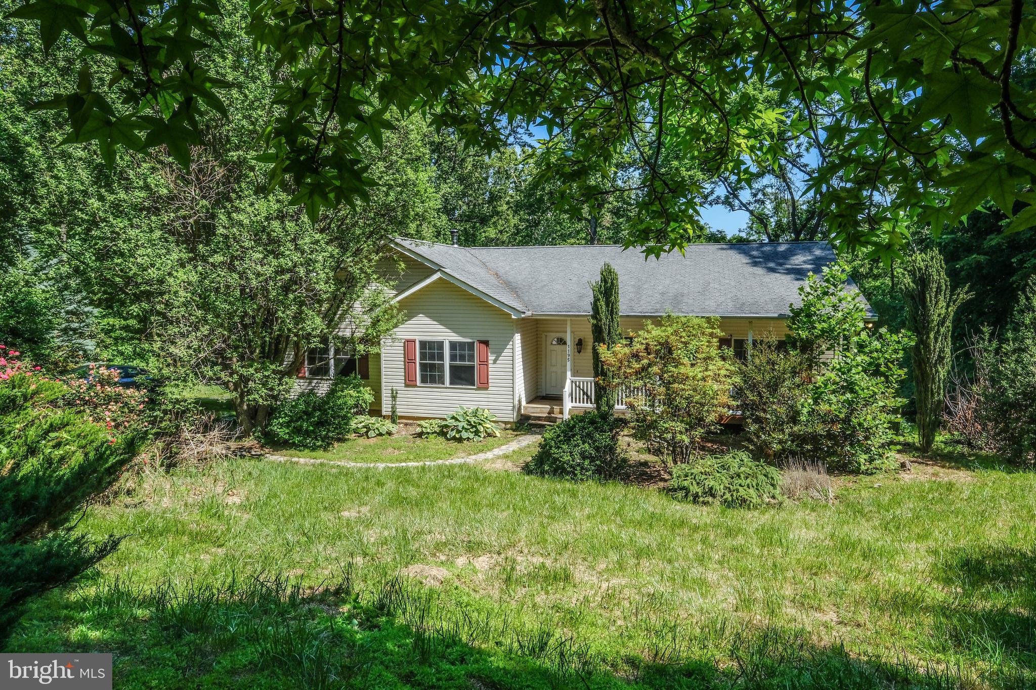 1195 Shangri-La Road Bentonville, VA 22610 - Photo 3 of 64