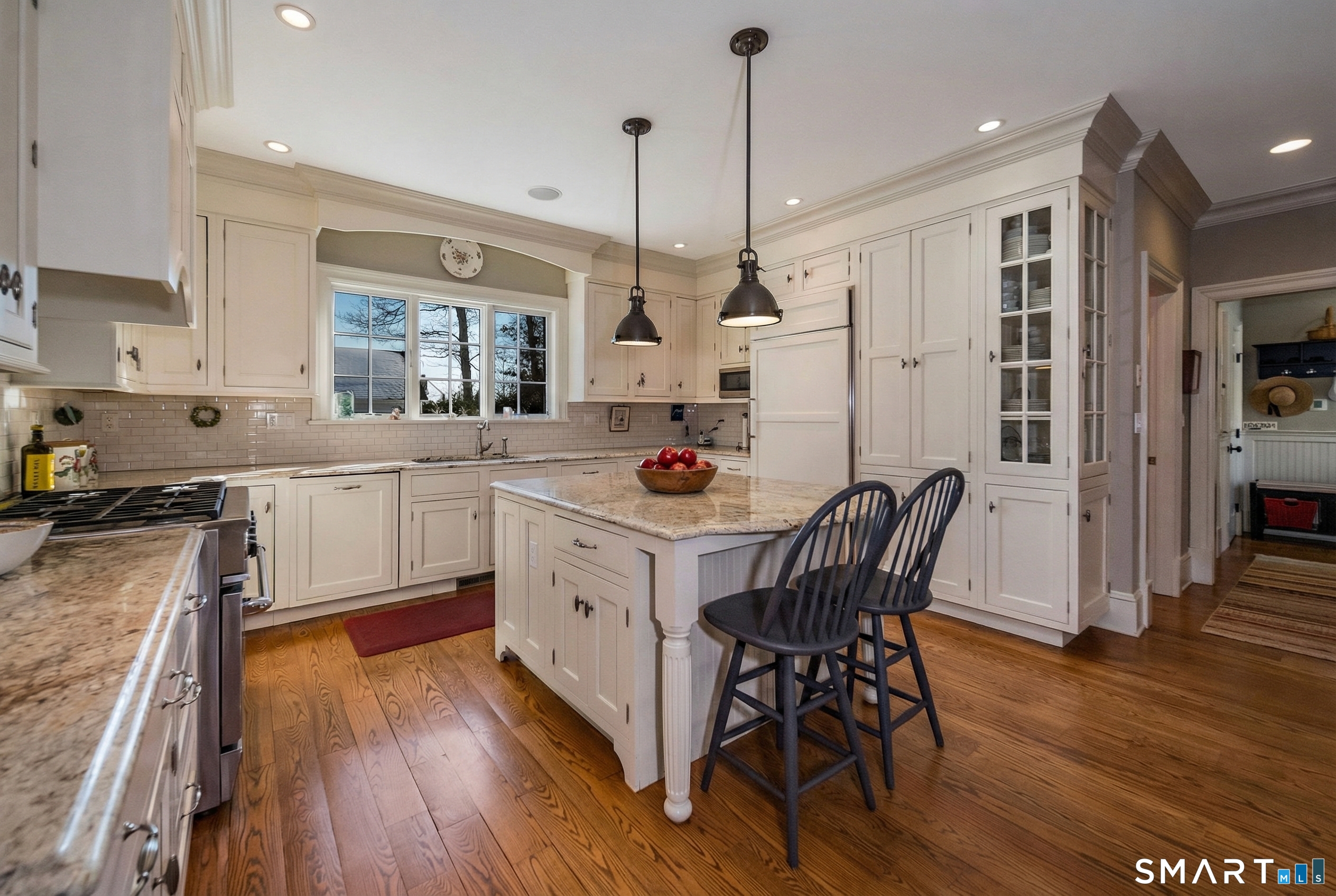 37 Lantern Hill Road Madison, CT 06443 - Photo 13 of 38