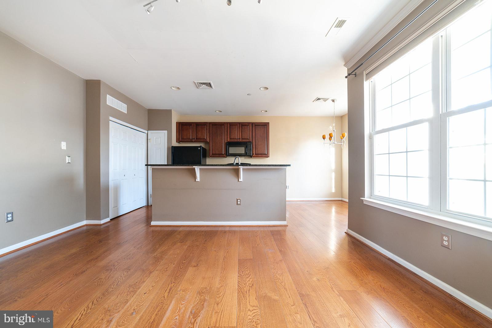 3154 Master Street Philadelphia, PA 19121 - Photo 7 of 34