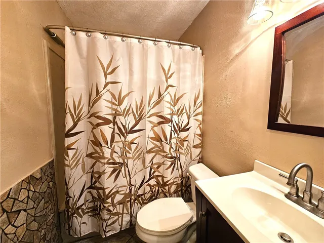 $2,000 | 371 Sunset, Ingleside, TX 78362