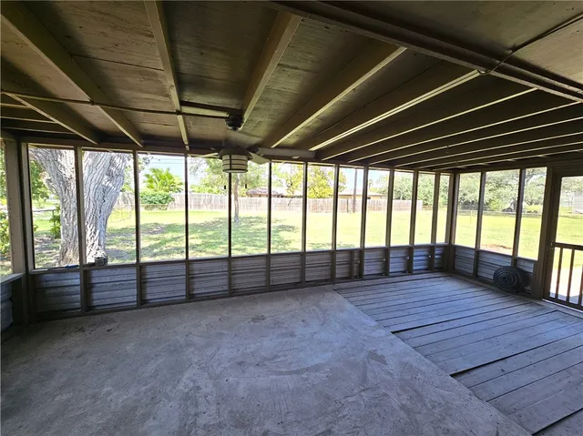 $2,000 | 371 Sunset, Ingleside, TX 78362