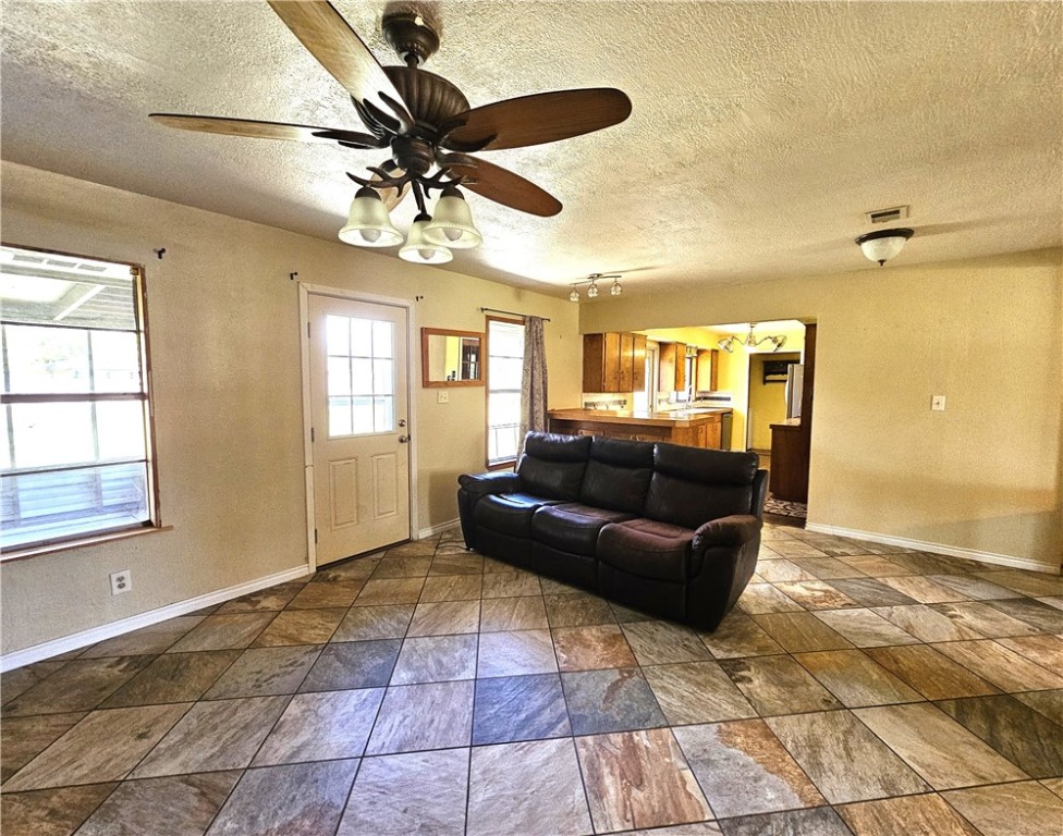 371 Sunset Ingleside, TX 78362 - Photo 6 of 20