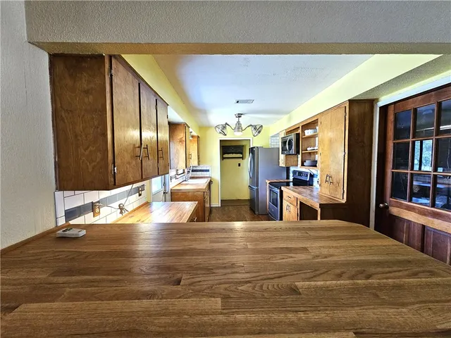 $2,000 | 371 Sunset, Ingleside, TX 78362