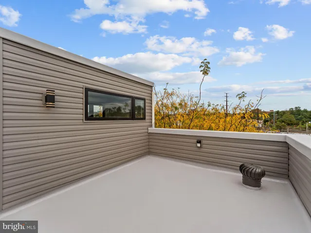 $1,900 | 1682 North 54th Street, Unit 4, Philadelphia, PA 19131