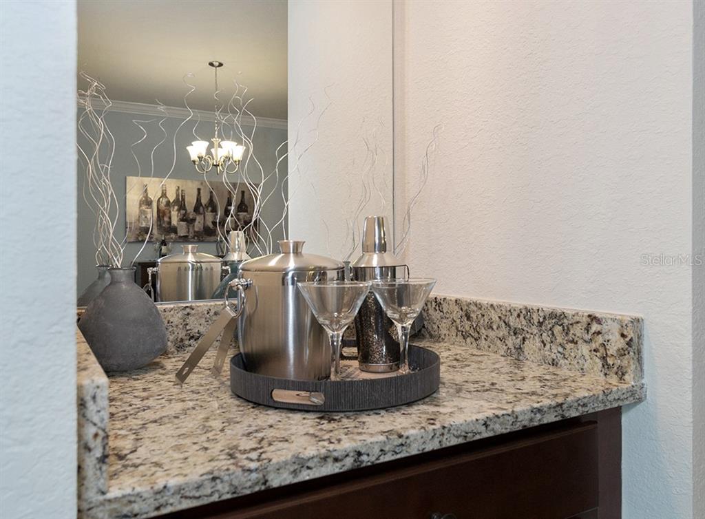 5528 Palmer Circle, Unit 105 Lakewood Ranch, FL 34211 - Photo 15 of 60