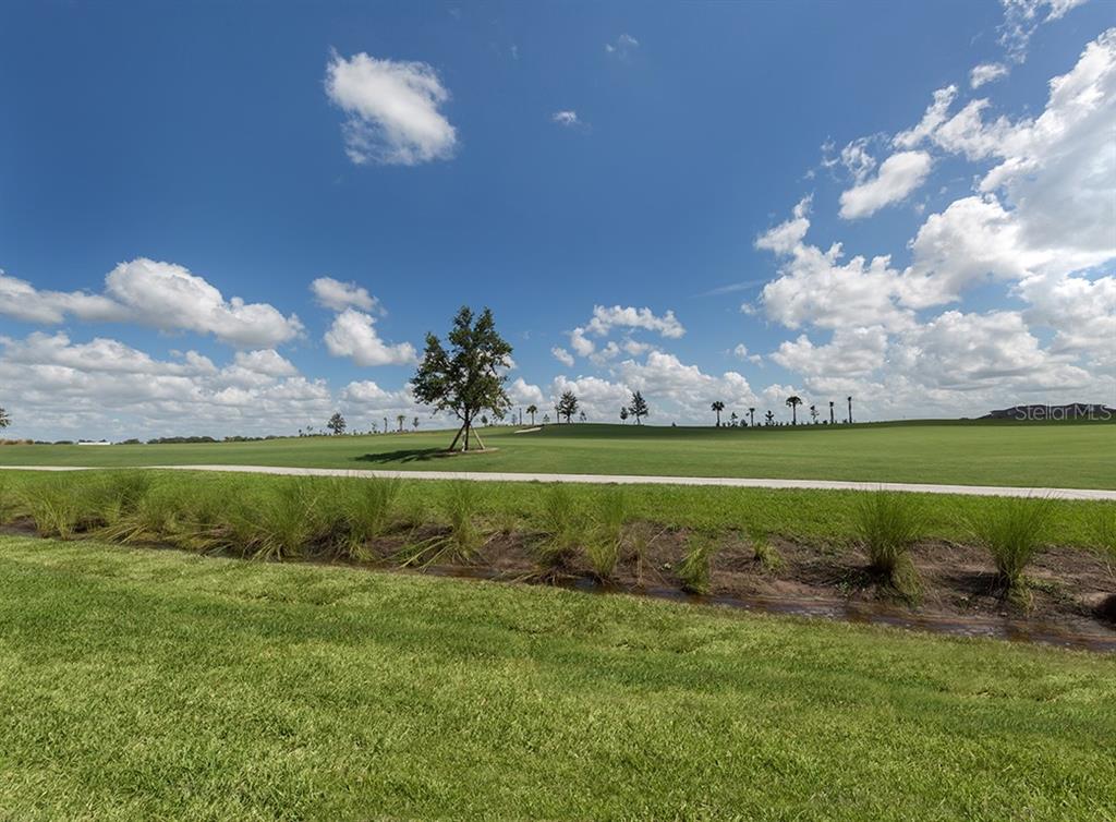 5528 Palmer Circle, Unit 105 Lakewood Ranch, FL 34211 - Photo 30 of 60
