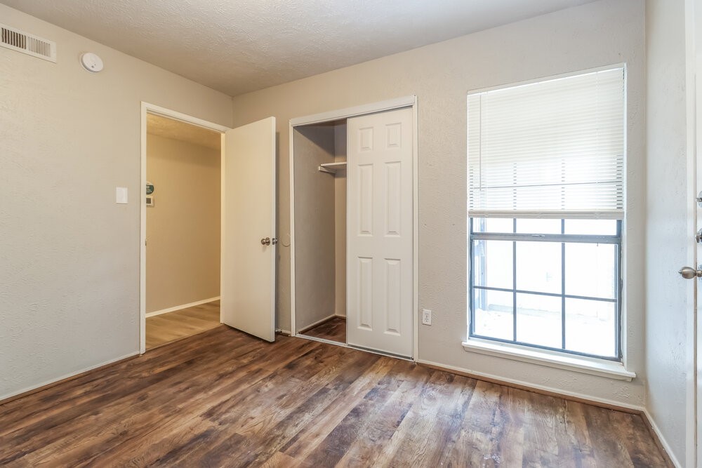 22730 Hawkwood Drive Spring, TX 77373 - Photo 13 of 16