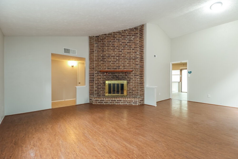 22730 Hawkwood Drive Spring, TX 77373 - Photo 4 of 16