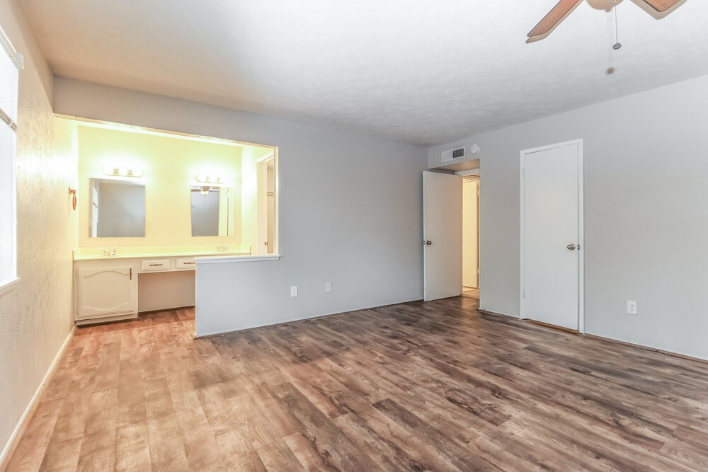 22730 Hawkwood Drive Spring, TX 77373 - Photo 10 of 16