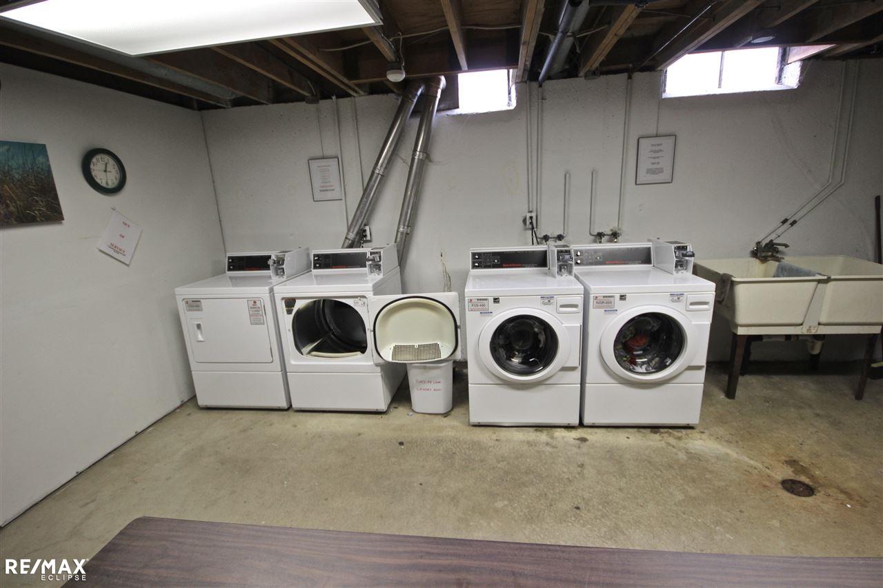 29173 Hayes Road, Unit B21 Warren, MI 48088 - Photo 18 of 23