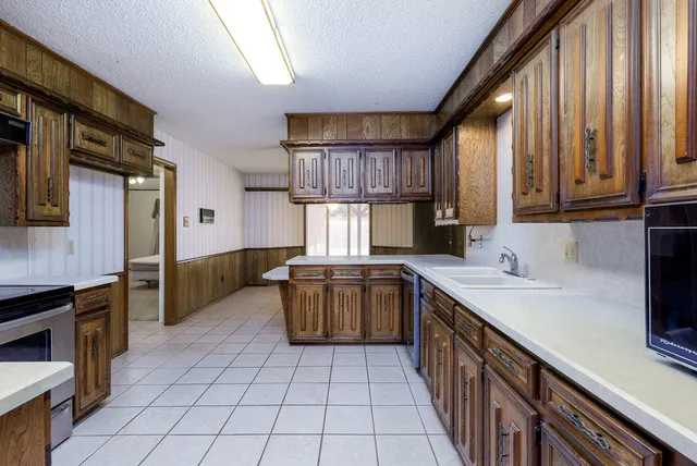 $299,900 | 5520 76th Street, Lubbock, TX 79424