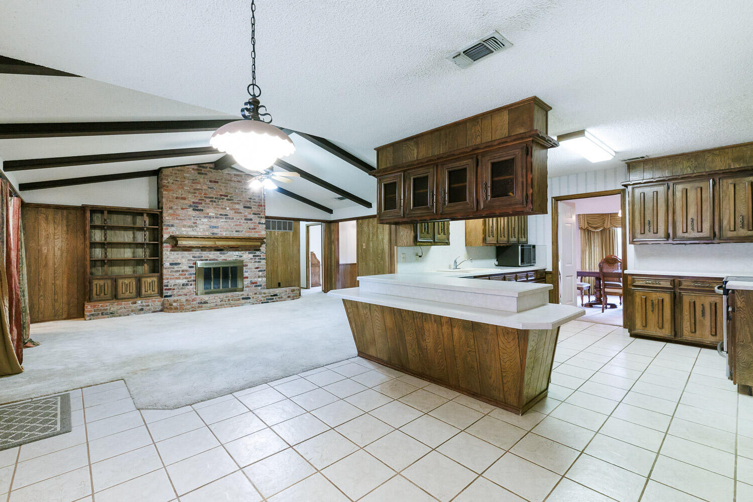 5520 76th Street Lubbock, TX 79424 - Photo 22 of 52 Eating Area