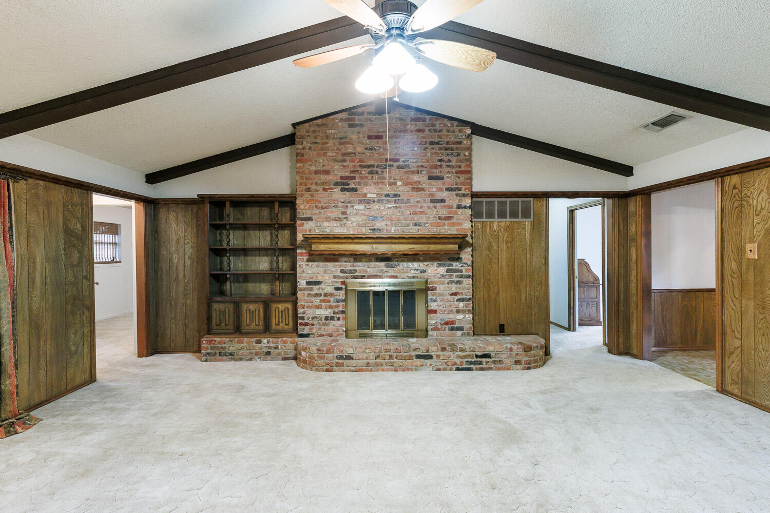 5520 76th Street Lubbock, TX 79424 - Photo 25 of 52 Living Area