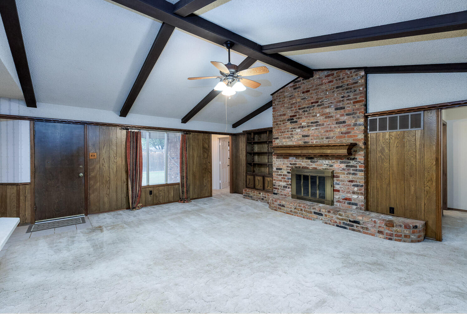 5520 76th Street Lubbock, TX 79424 - Photo 26 of 52 Living Area