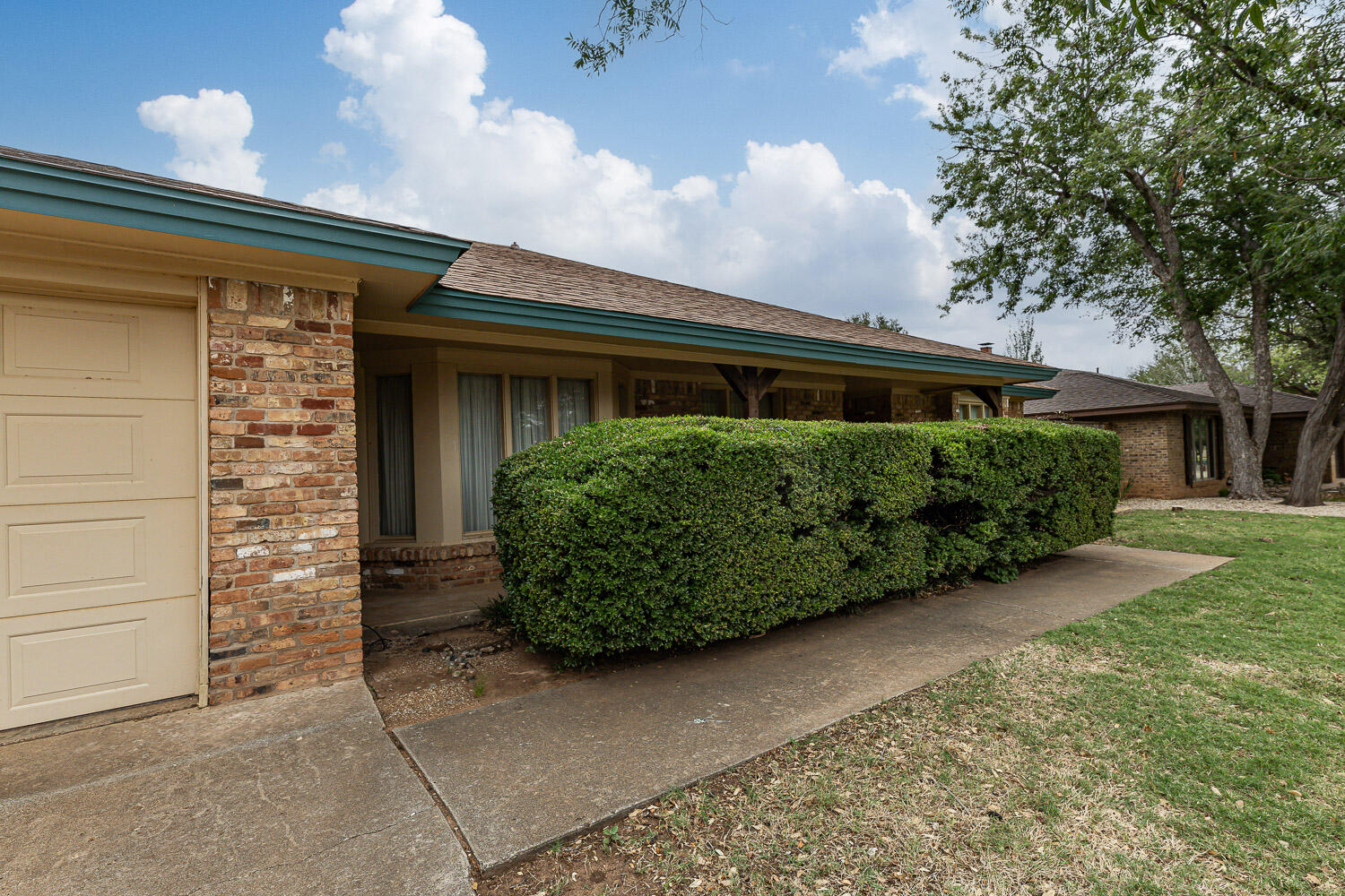 5520 76th Street Lubbock, TX 79424 - Photo 7 of 52 Front Exterior