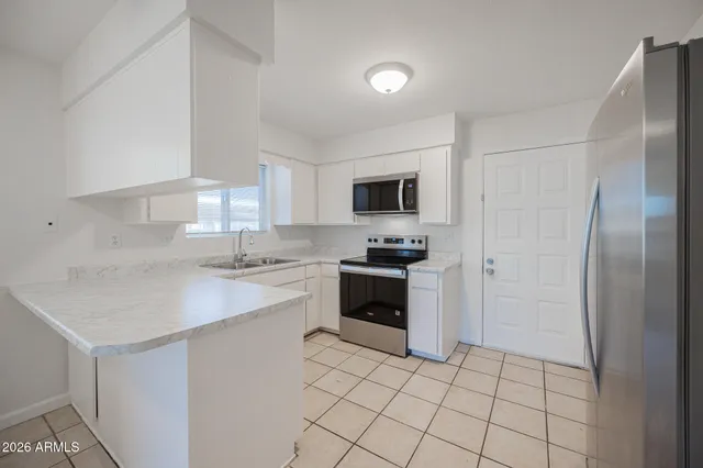 $1,395 | 1108 North Wedgewood Drive, Mesa, AZ 85203