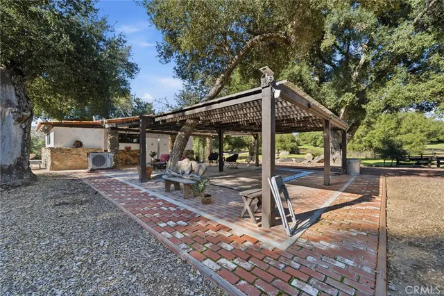 $1,195,000 | 40730 Calle Bandido, Murrieta, CA 92562