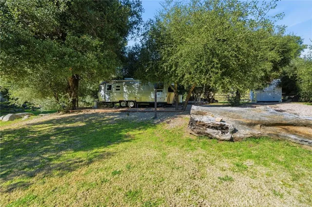 $1,195,000 | 40730 Calle Bandido, Murrieta, CA 92562