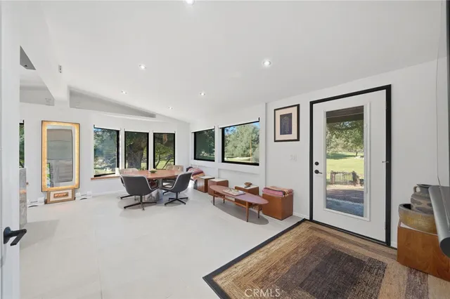 $1,195,000 | 40730 Calle Bandido, Murrieta, CA 92562