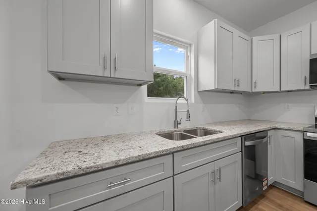 $326,900 | 2624 Fountaintown Road, Chinquapin, NC 28521