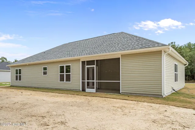 $326,900 | 2624 Fountaintown Road, Chinquapin, NC 28521