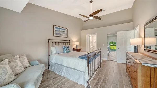 $2,600 | 7510 Preserves Court, Sarasota, FL 34243