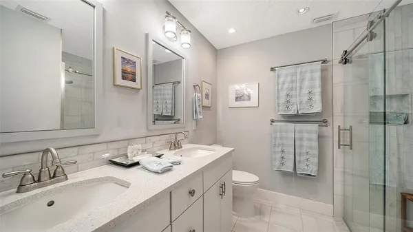 $2,600 | 7510 Preserves Court, Sarasota, FL 34243