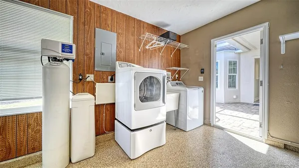 $2,600 | 7510 Preserves Court, Sarasota, FL 34243